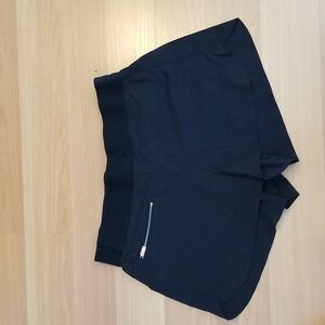 Athleta Black Pull-on Nylon Shorts Size 8